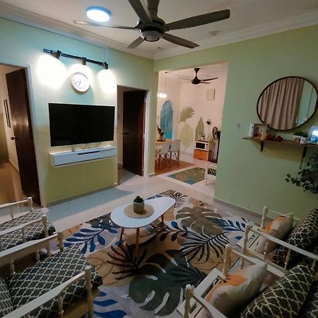 Mini Green Homestay Kulai Eksteriør bilde