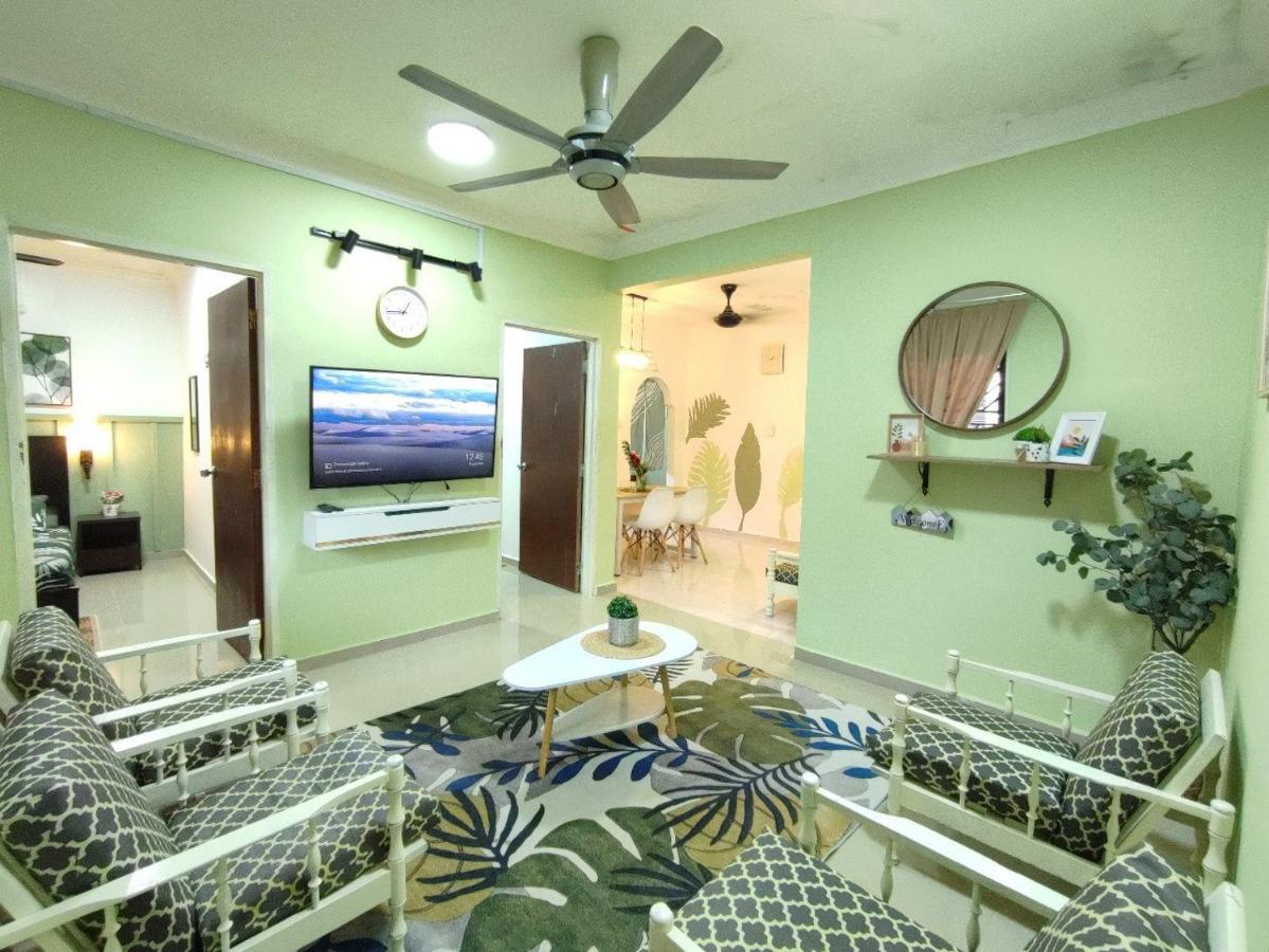 Mini Green Homestay Kulai Eksteriør bilde