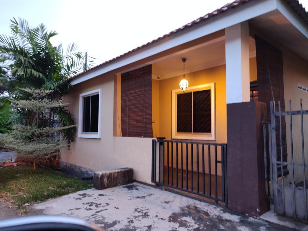 Mini Green Homestay Kulai Eksteriør bilde